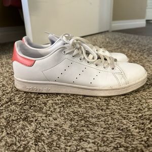 ADIDAS PINK STAN SMITHS! 🎀
